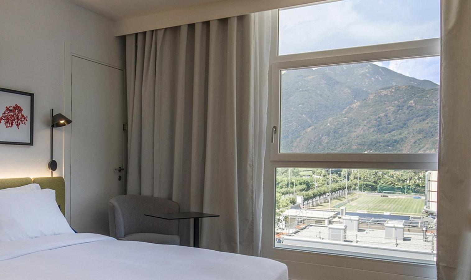 Hotel Hampton By Hilton Locarno Losone Exterior foto
